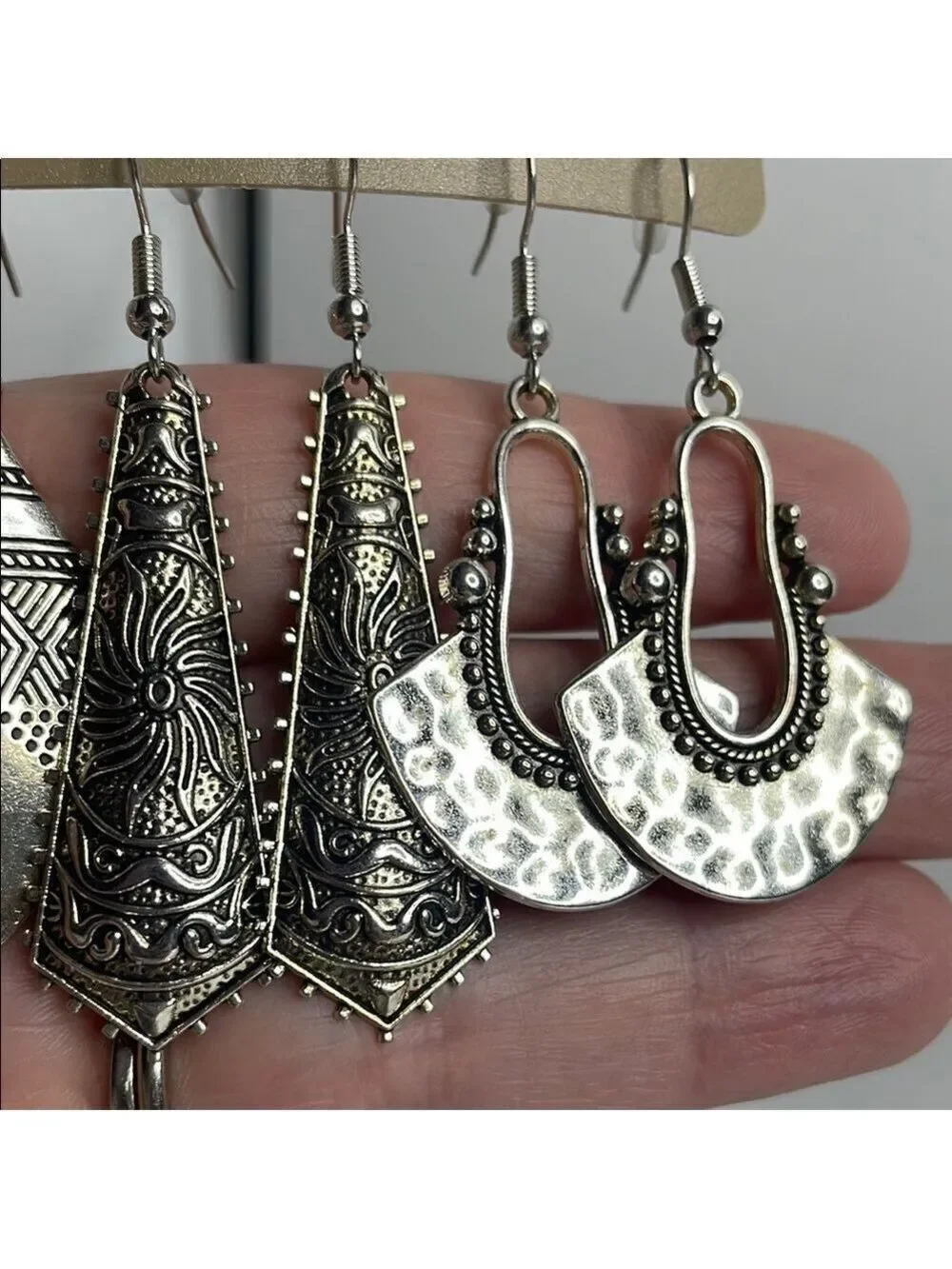 Silver Fashion Jewelry Earring Set